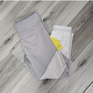 Zella High-Waist Leggings in Light Lilac - Comfortable Active Bottoms Sz M